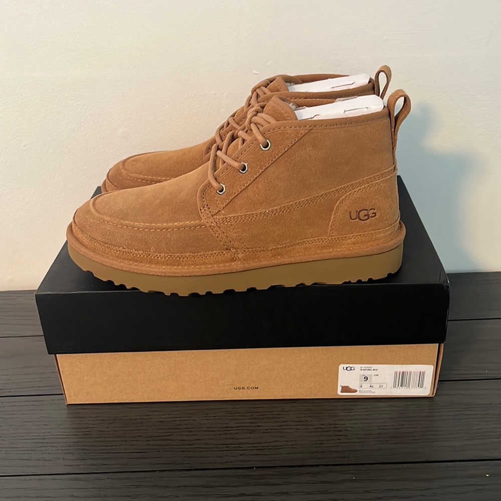 UGG FOR MEN Size 9